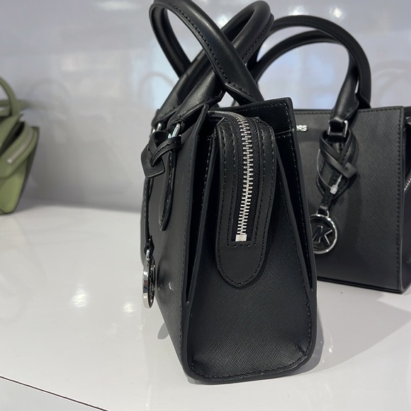 Michael Kors Sheila Small Center Zip Satchel Shoulder Crossbody Bag 
Black - Picture 9 of 13